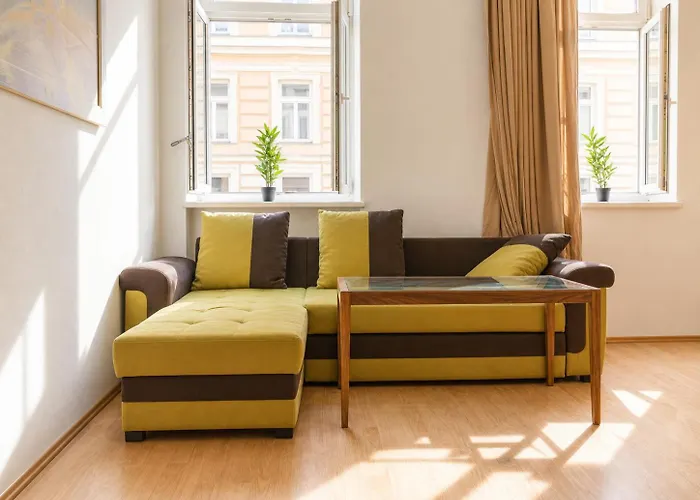 3br With Location In For Long *