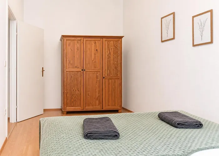 Apartment 3br With Location In For Long Vienna